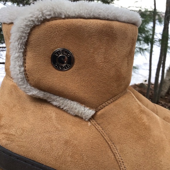 Vionic Vanah, Slipper boots, Size 9 - Picture 2 of 5